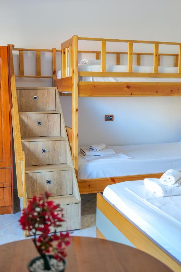 Guest House Gerard Ksamil Dış mekan fotoğraf