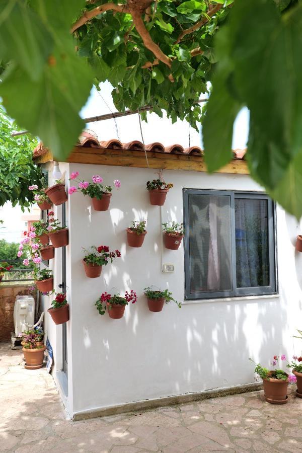 Guest House Gerard Ksamil Dış mekan fotoğraf